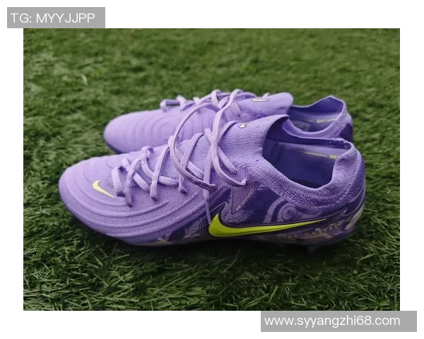 紫色足球明星的传奇故事与成就揭秘