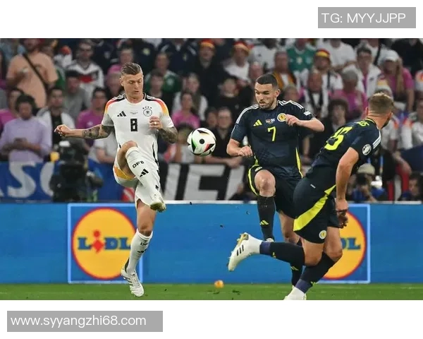 俄罗斯足球明星调侃视频引发热议网友纷纷点赞和评论